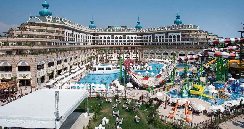 Crystal Sunset Luxury Resort & Spa