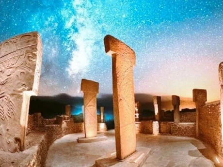 6 GECE 7 GÜN DOLU DOLU DOĞU ANADOLU ( AMSTERDAM - KONYA - AMSTERDAM)