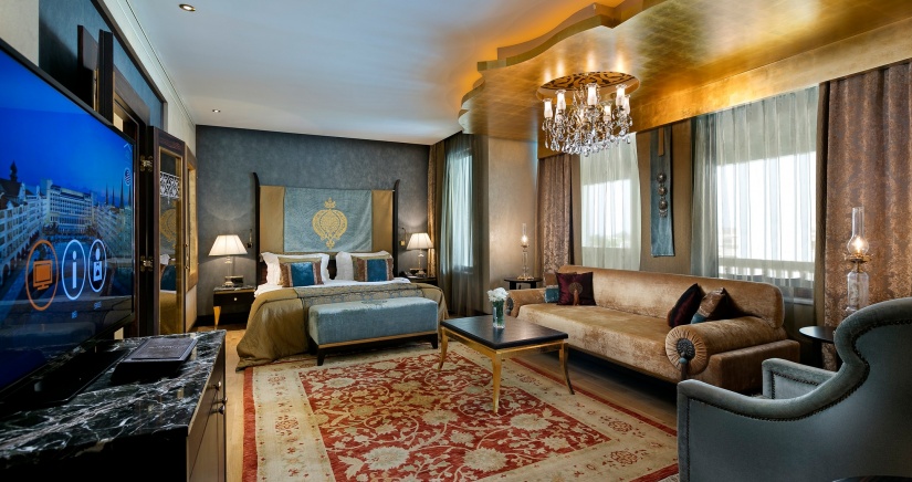 Titanic Mardan Palace