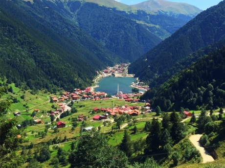 6 GECE KONAKLAMA 8 GÜN DOĞU KARADENİZ TURU (AMSTERDAM - ANKARA - AMSTERDAM UÇAK BİLETİ DAHİL)