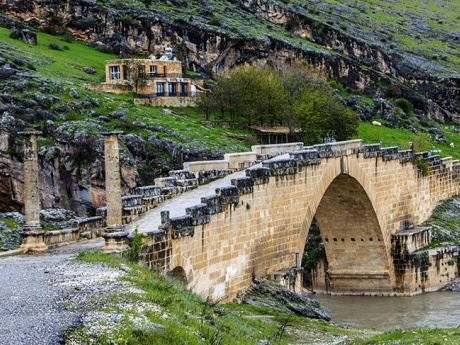 6 GECE 7 GÜN DOLU DOLU DOĞU ANADOLU ( AMSTERDAM - KONYA - AMSTERDAM)