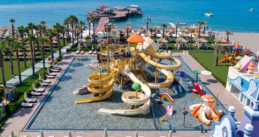 Titanic Mardan Palace