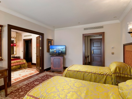 Titanic Mardan Palace