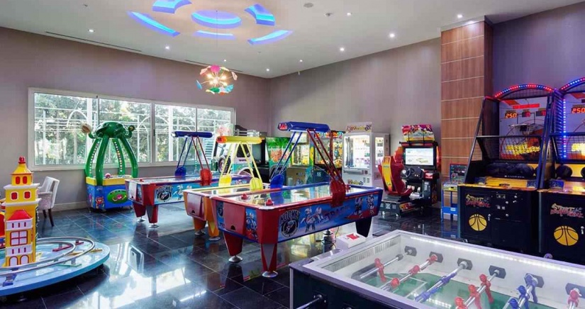 Crystal Sunset Luxury Resort & Spa