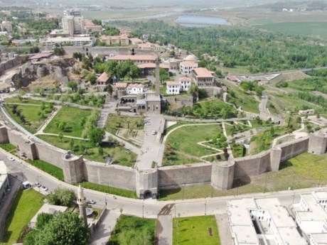 6 GECE 7 GÜN DOLU DOLU DOĞU ANADOLU ( AMSTERDAM - KONYA - AMSTERDAM)