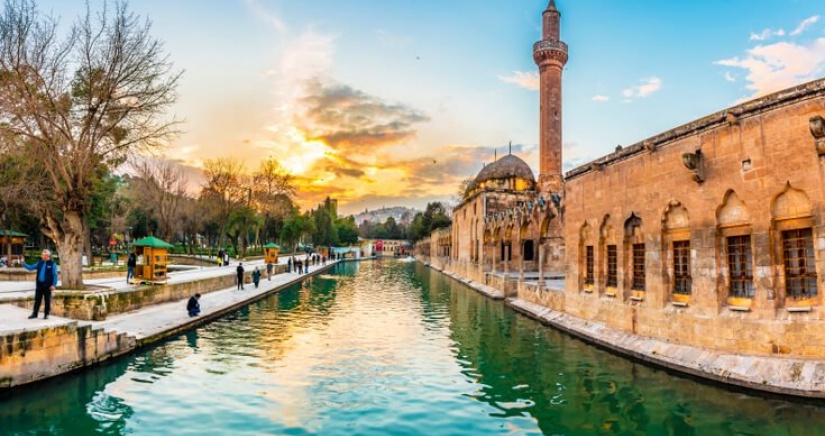 6 GECE 7 GÜN DOLU DOLU DOĞU ANADOLU ( AMSTERDAM - KONYA - AMSTERDAM)