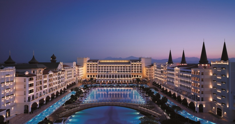 Titanic Mardan Palace